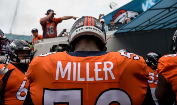 JACKSONVILLE , FL - SEPTEMBER 19: Von Miller (58) of the Denver Broncos stands with teammates befor...