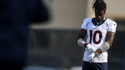 ENGLEWOOD , CO - AUGUST 2: Jerry Jeudy (10) of the Denver Broncos gears up during training camp on ...
