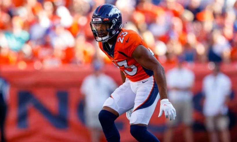 DENVER, CO - SEPTEMBER 26: Cornerback Kyle Fuller #23 of the Denver Broncos defends on the field during the fourth quarter against the New York Jets at Empower Field at Mile High on September 26, 2021 in Denver, Colorado. (Photo by Justin Edmonds/Getty Images)