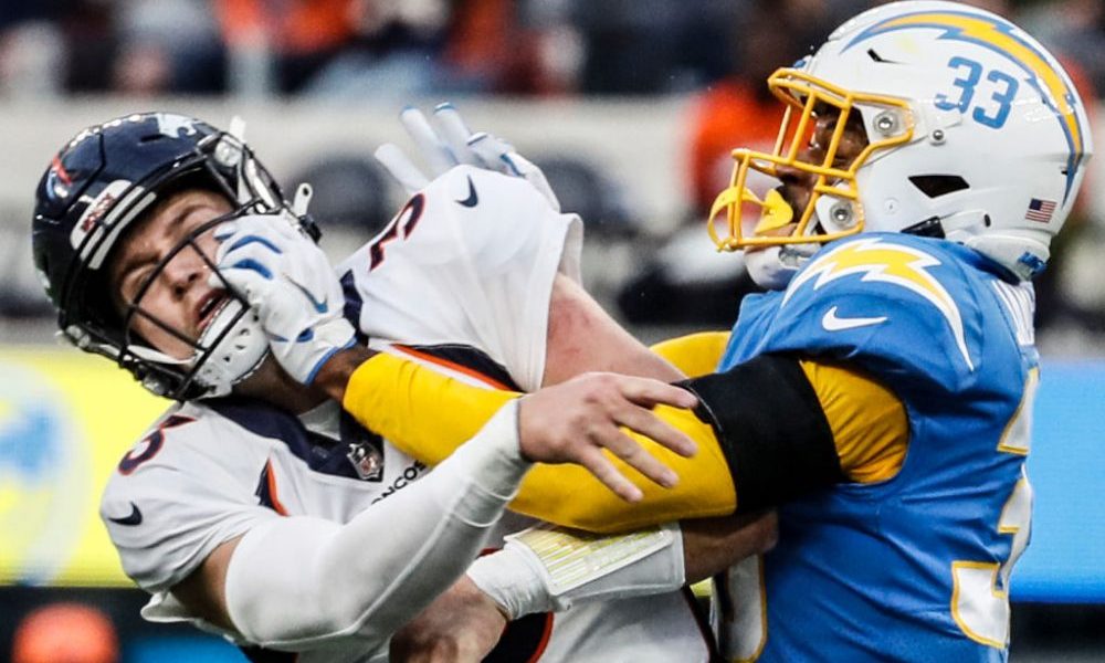 chargers vs broncos 2022
